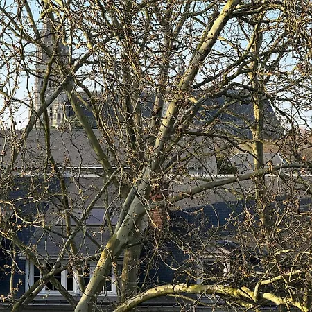 Lumineux Avec Balcon Proche De La Gare 아파트 투르