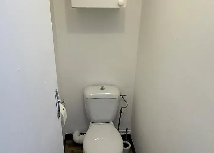 Lumineux Avec Balcon Proche De La Gare Apartamento